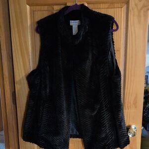 Alfred Dunner Black Textured Vest